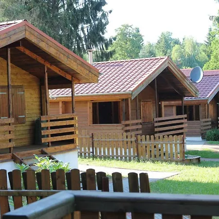 Domki Nad Jeziorem W Karlowicach Karlowice Exterior photo