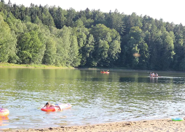 Domki Nad Jeziorem W Karlowicach