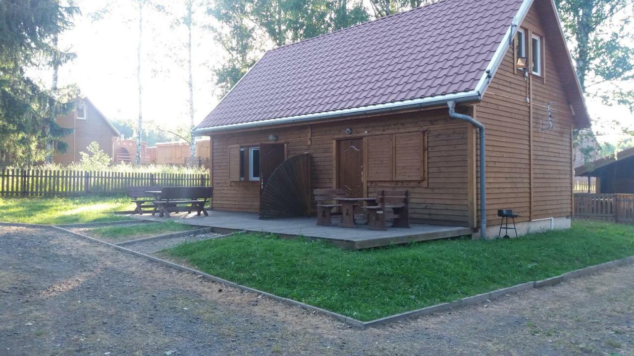 Lodge Nad Jeziorem W Karlowicach *